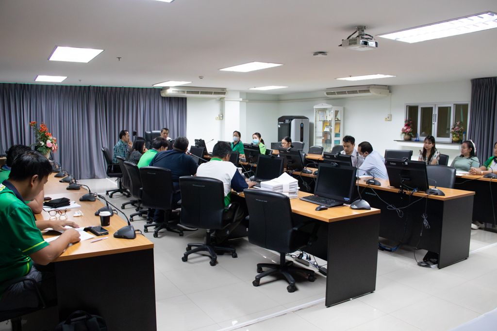 ประชุมคณะกรรมการกำหนดราคากลางงบลงทุน (ค่าครุภัณฑ์) ประจำปี 2567