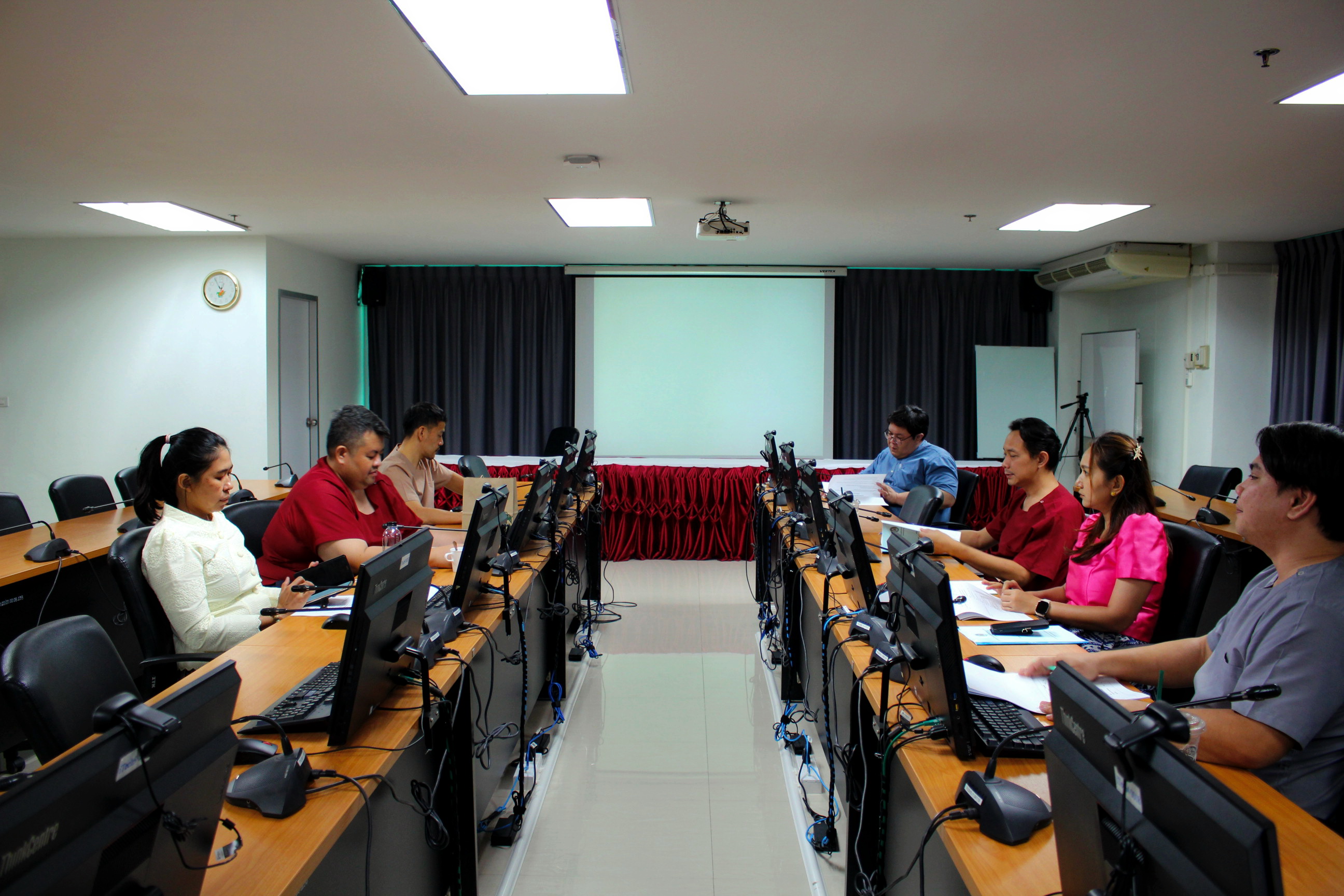 ประชุมคณะกรรมการจัดทำแผนด้านทำนุบำรุงศิลปวัฒนธรรมและความเป็นไทย