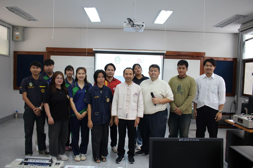 โครงการพัฒนาสมรรถนะวิชาชีพทางด้านเทคโนโลยีอุตสาหกรรมสำหรับครูช่างอุตสาหกรรมศิลป์