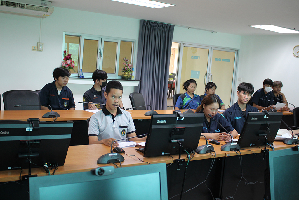 ประชุมคณะกรรมการบริหารนักศึกษาภาคปกติ คณะเทคโนโลยีอุตสาหกรรม