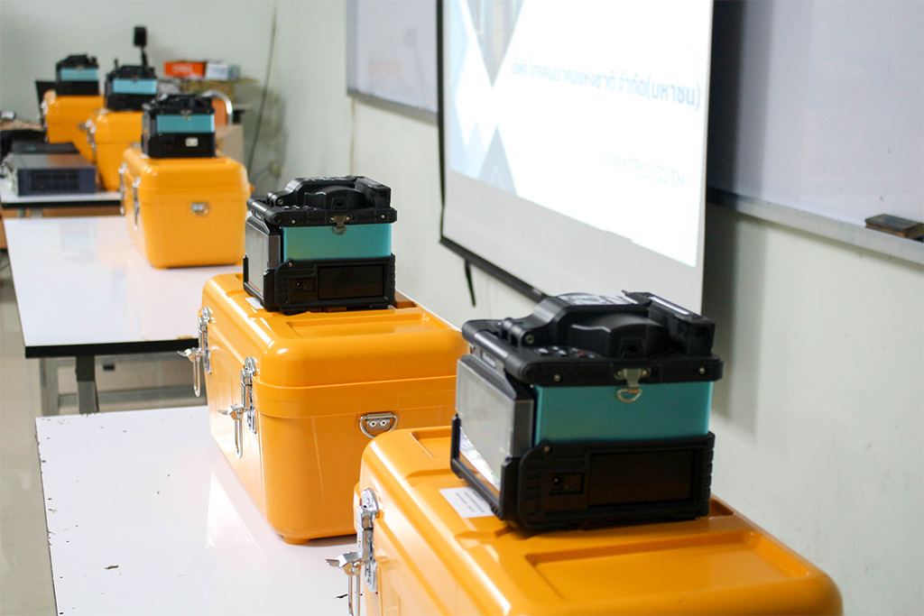 โครงการอบรมเชิงปฏิบัติการการเชื่อมต่อและทดสอบเครือข่ายไฟเบอร์ออปติก