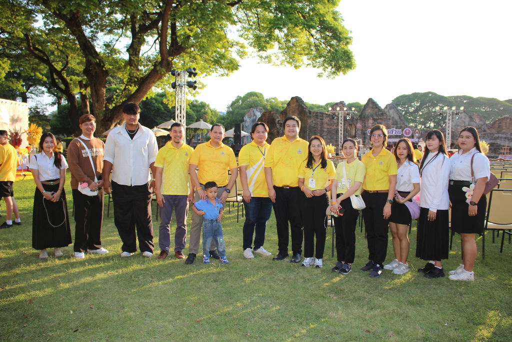 ร่วมงานดนตรีในสวน : H.M. Song อว. บรรเลงเพลงของพ่อ เทิดพระเกียรติ ร.9