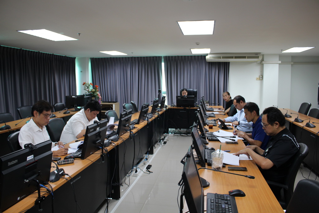 ประชุมคณะอนุกรรมการประจำคณะ