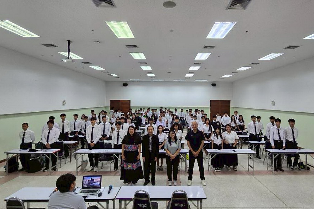 โครงการอบรมภาษาอังกฤษเพื่อใช้ในงานอุตสาหกรรมตามกรอบ CEFR (B1)